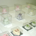 �V���K�[�f�R���[�V����